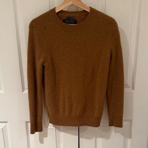 Abercrombie & Fitch Men's Tan Crewneck 100% Cashmere Sweater